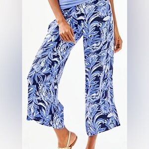 Lilly Pulitzer | Avery Printed cropped Pants size 4